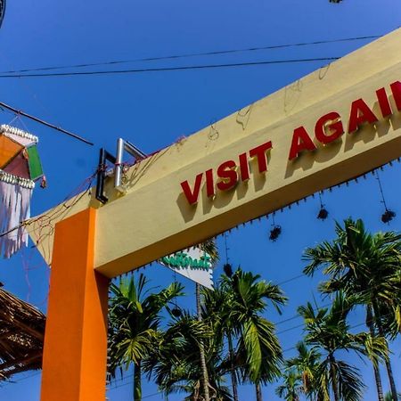 Maitreya Beach Resort Diveagar Ngoại thất bức ảnh