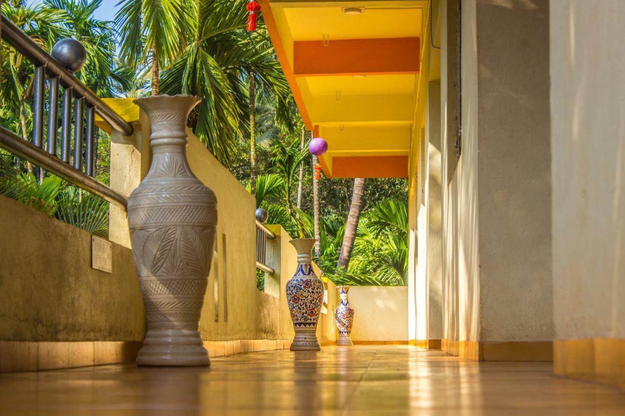 Maitreya Beach Resort Diveagar Ngoại thất bức ảnh